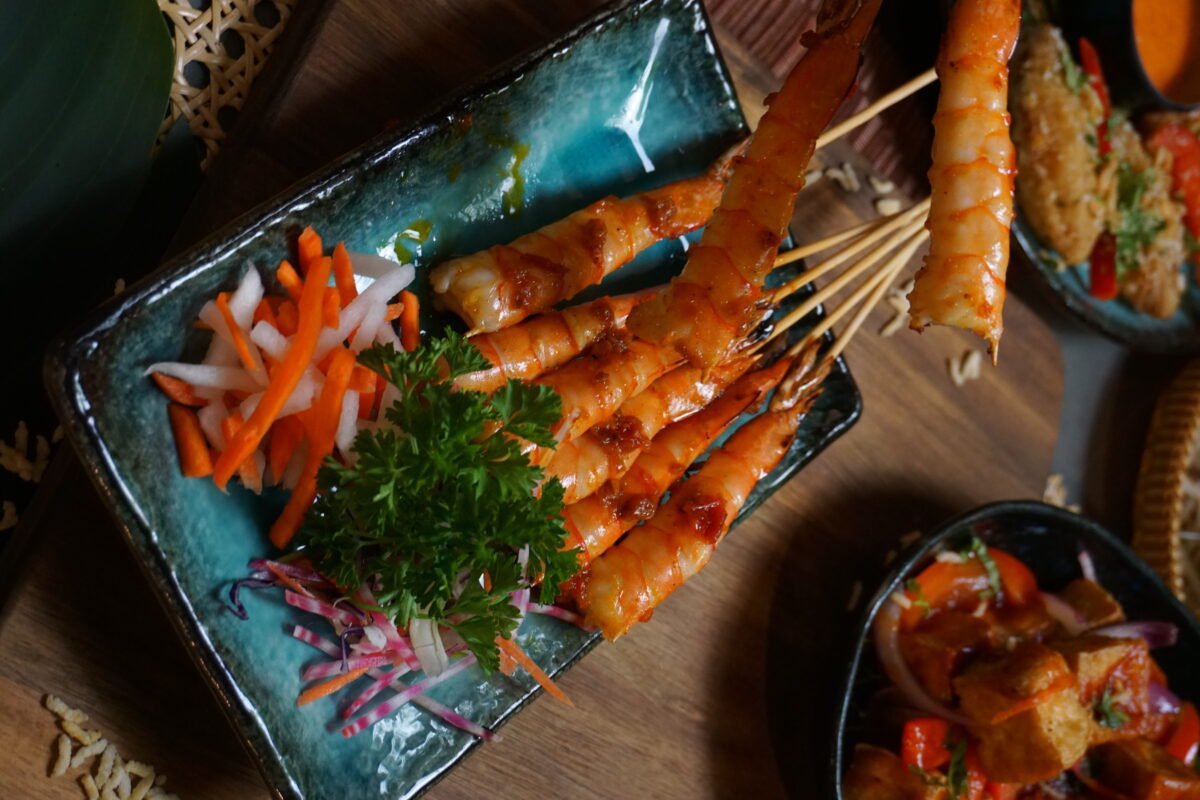 17. Grilled Chilli Salt & Pepper Prawn (tom nuong muoi ot)