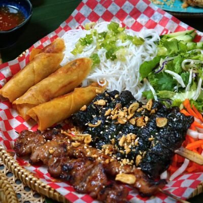 Mixed Grill Platter (bo la lot, xieng heo nuong, cha gio)