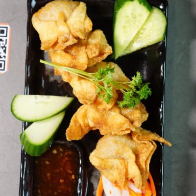 9. Crispy fried wontons (4pcs)